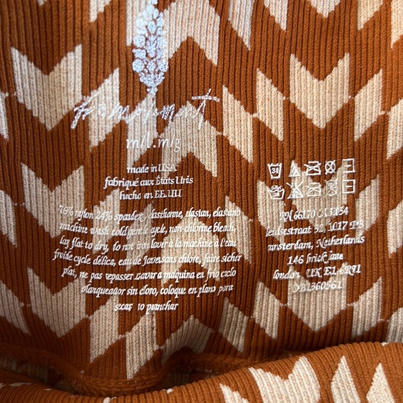 Free People Movement Good Karma Chevron Crop + Short (as a set) - Picture 13 of 13